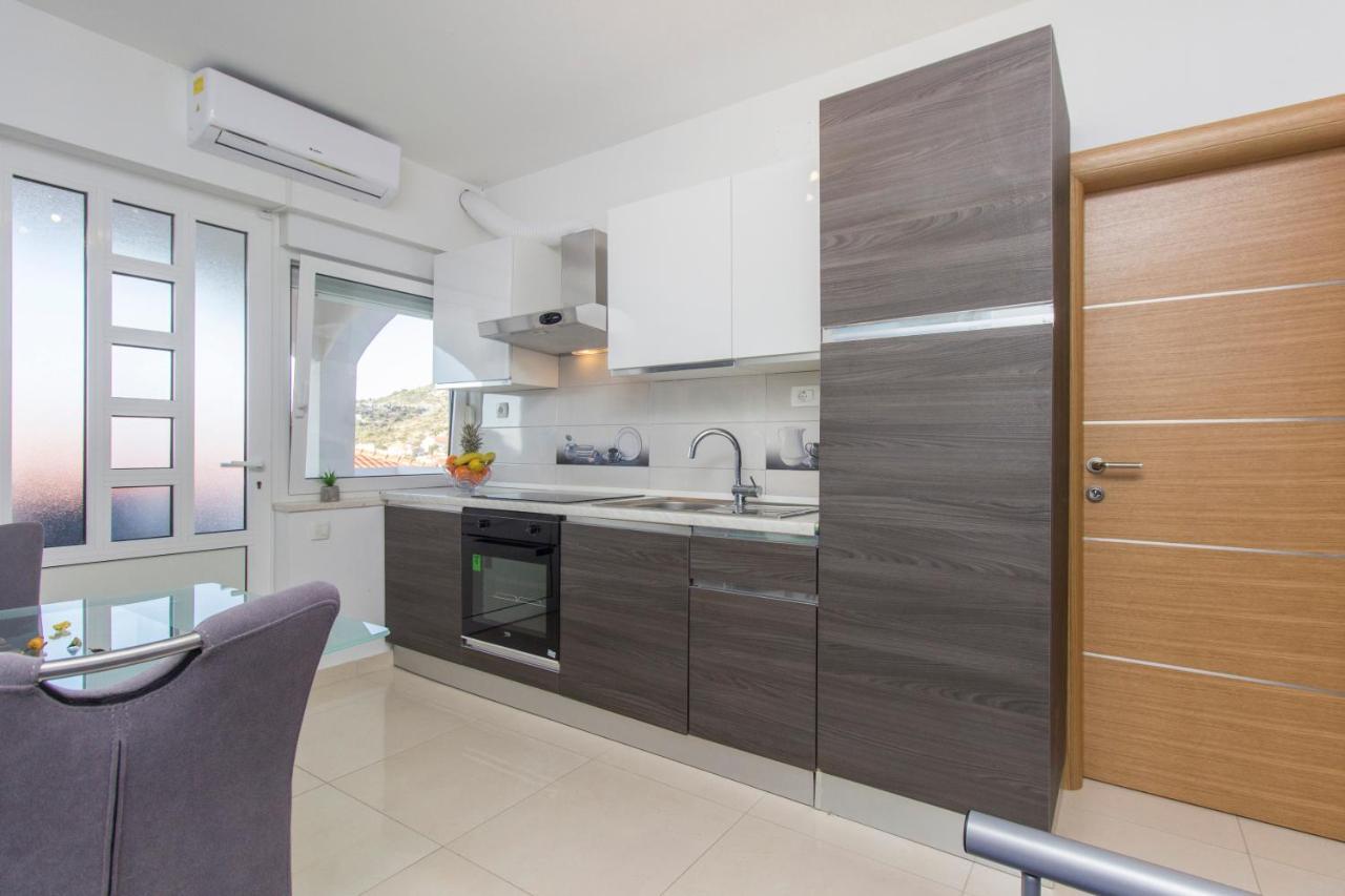 Apartmani Malis Ražanj Eksteriør bilde